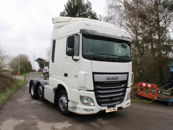 DAF XF 105 460