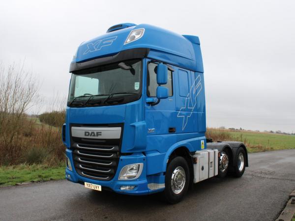 DAF XF105 510 SUPER SPACE 6X2 2017